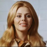 Britt Ekland ist guter Dinge