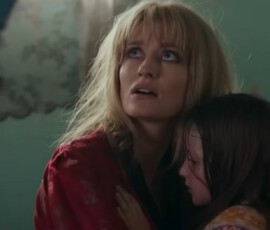 Alles so schön bunt hier: Natascha McElhone und Anya McKenna-Bruce